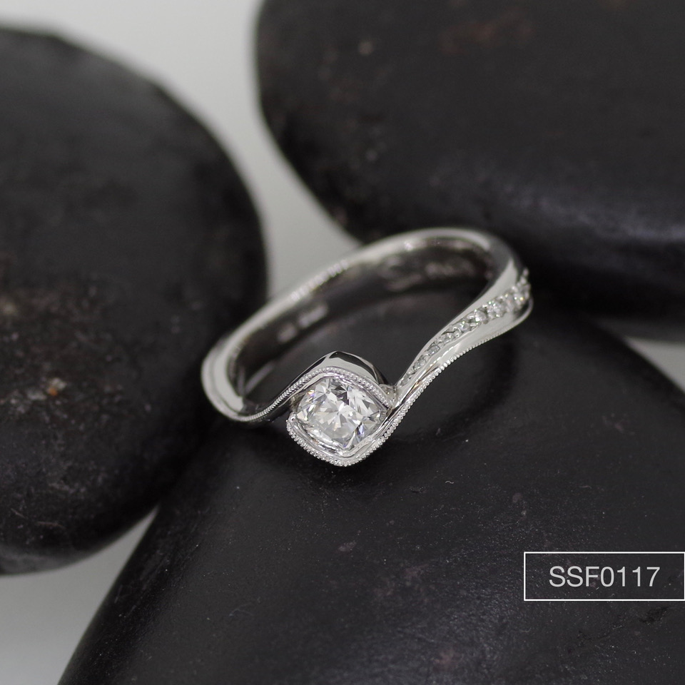 bespoke-jewellery-engagement