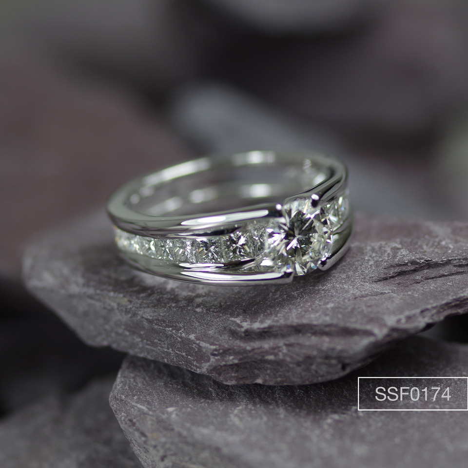 bespoke-jewellery-engagement