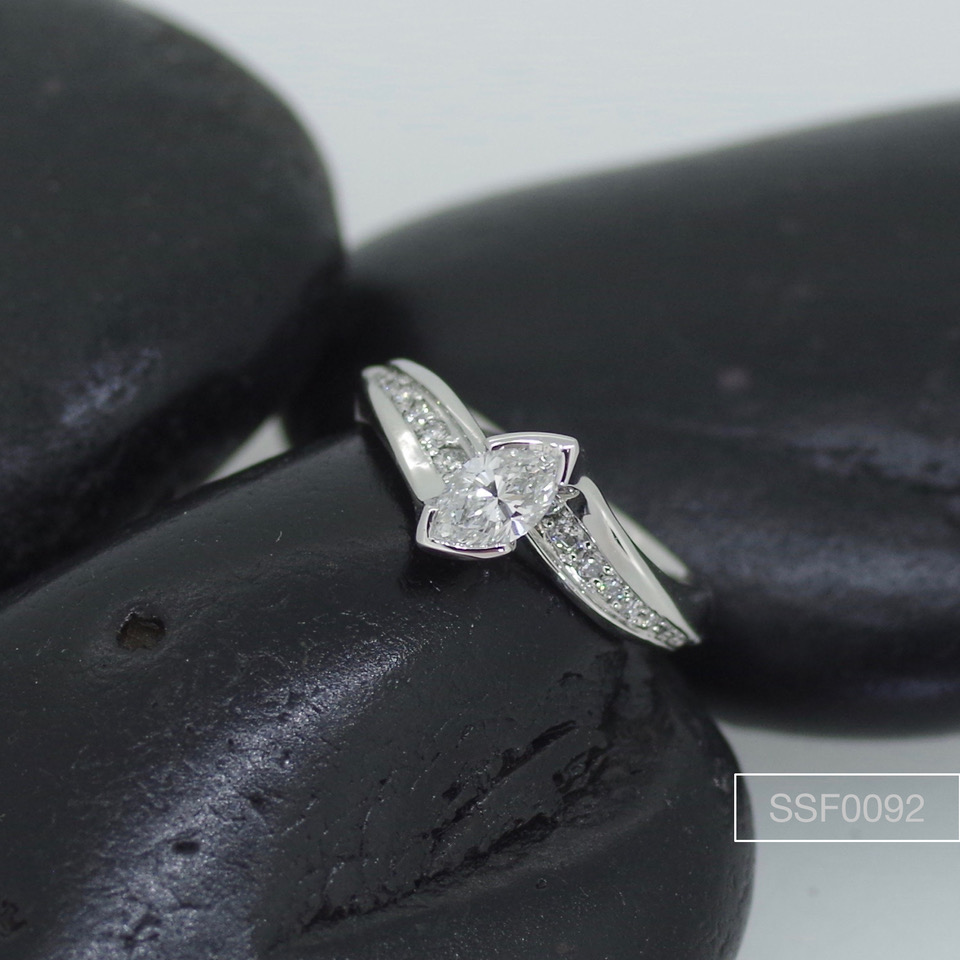 bespoke-jewellery-engagement
