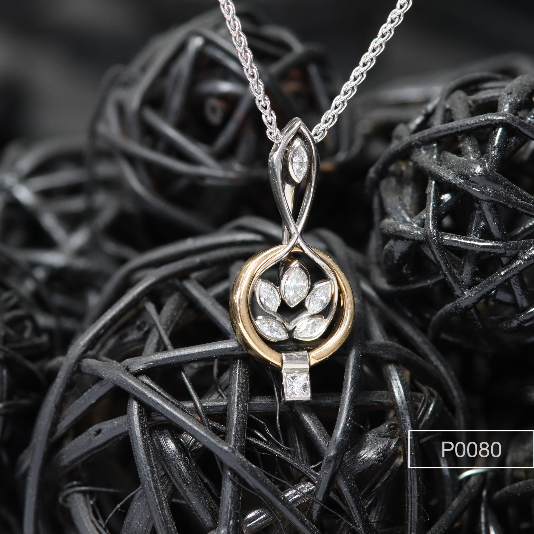 bespoke-jewellery-pendent