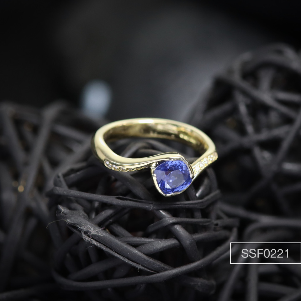 bespoke-jewellery-engagement
